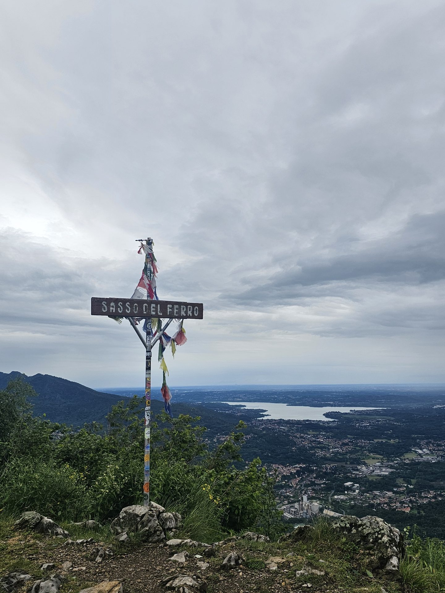 The summit cross above Laveno on Sasso del Ferro